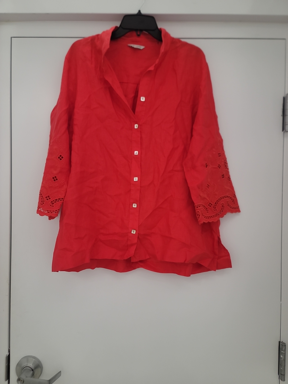 Women's Red Button-Front Eyelet Sleeve Top